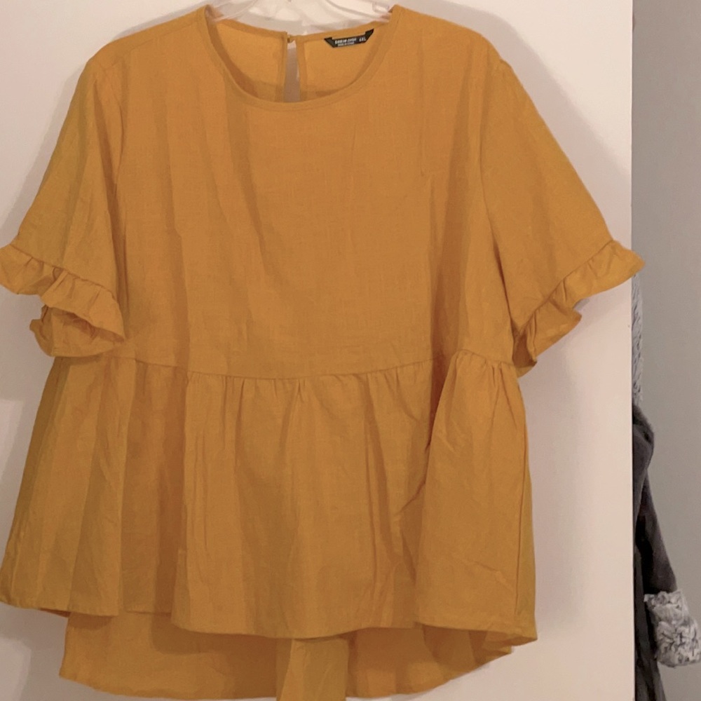Shein mustard colored high/low shirt